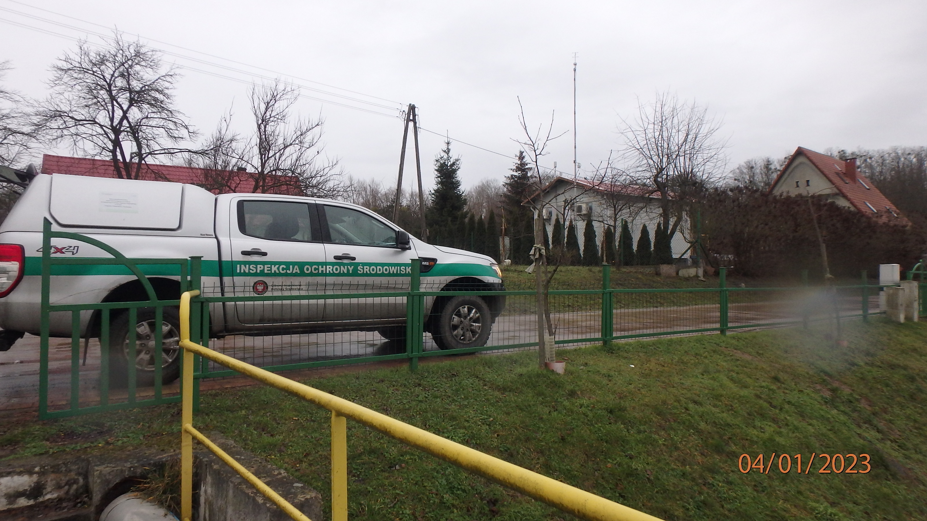 Badania nie wykazały skażenia Odry fenolem